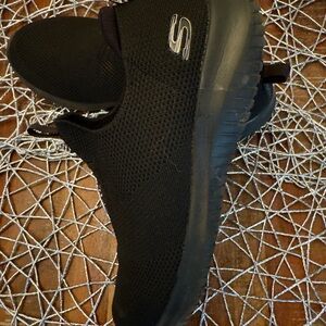 Skechers women's Black Slip-On Sneakers